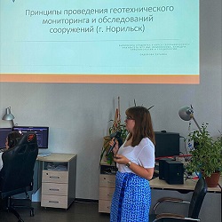 Доклад стажировка Симмэйкерс